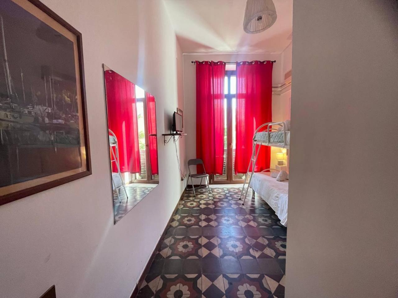 Onlyrooms III - Recommended For Under 30S Кальяри Номер фото